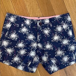 LILLY PULITZER GLOW IN DARK  Navy Print Women's Shorts 2 EUC